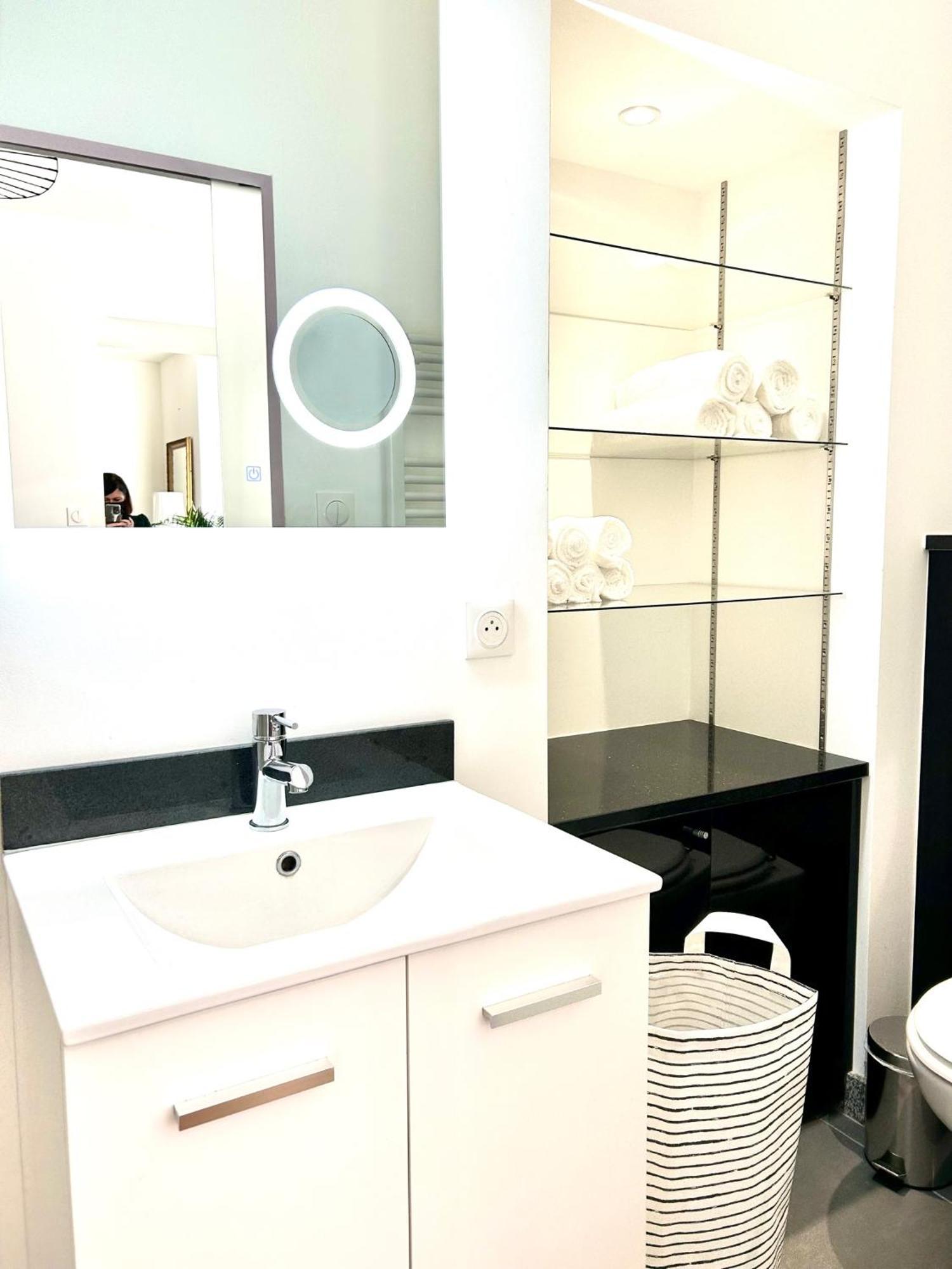 Studio Avenue Ремирмонт Екстериор снимка